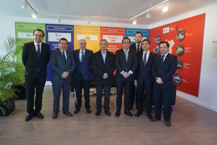 Secretário de estado da industria visita AVICASAL 