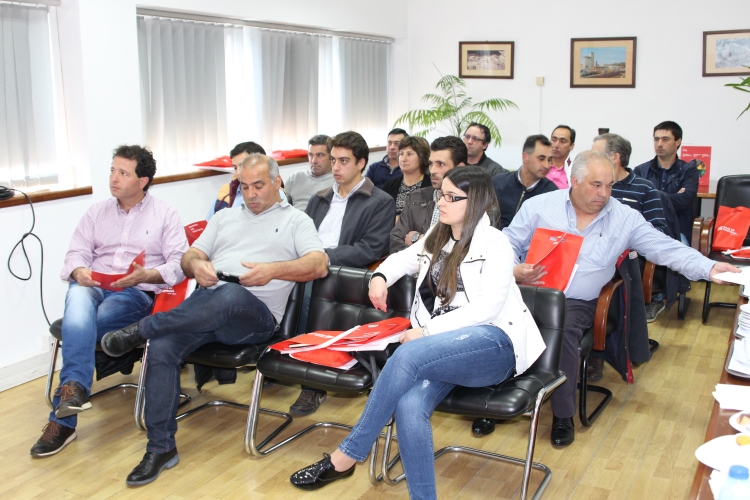 Sorgal recebe visita de clientes.jpg