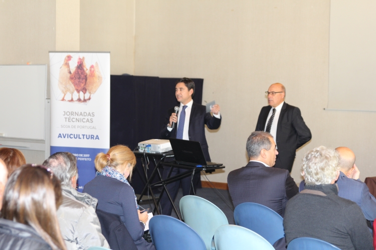 Avicasal e Savinor organizam Jornadas de Avicultura