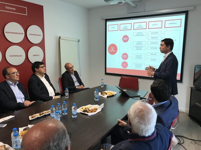 Secretario estado internacionalização na Avicasal.JPG