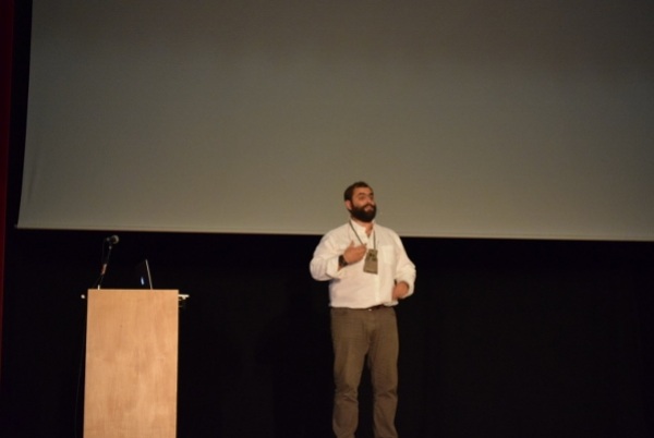 Avicasal promoted a lecture